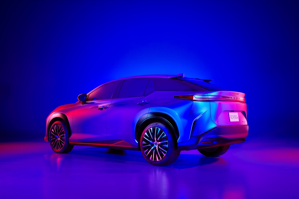 Lexus rz 450e