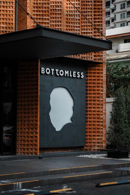 BOTTOMLESS S33 สุขุมวิท