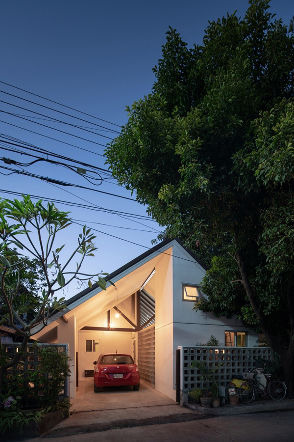 รีโนเวทบ้านจัดสรร กลางคืน