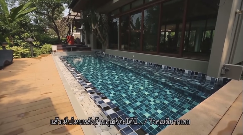 บ้านพีเค ปิยะวัฒน์ สระว่ายน้ำ