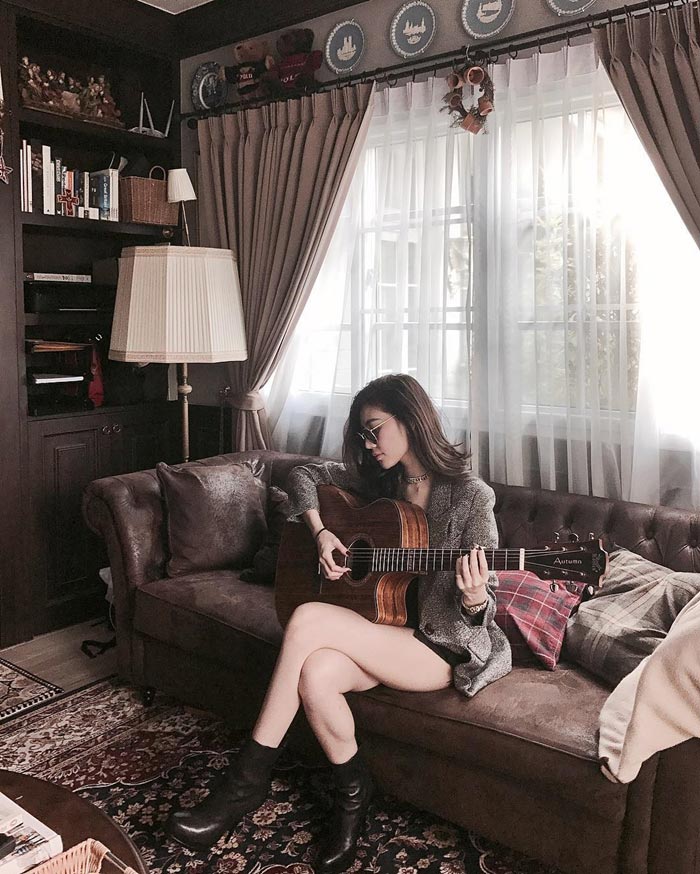 ดาว พิมพ์ทอง บ้าน