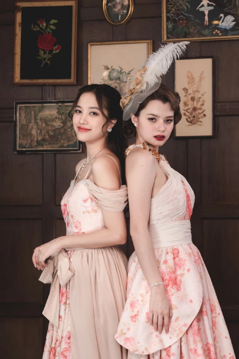 ปิ่นภักดิ์ The Loyal Pin