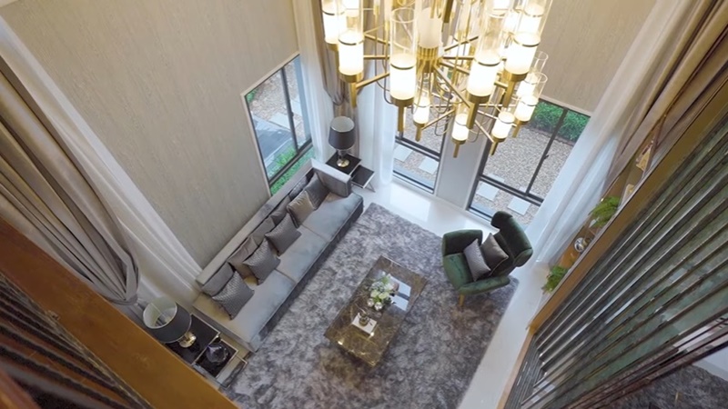 Grand Living Room