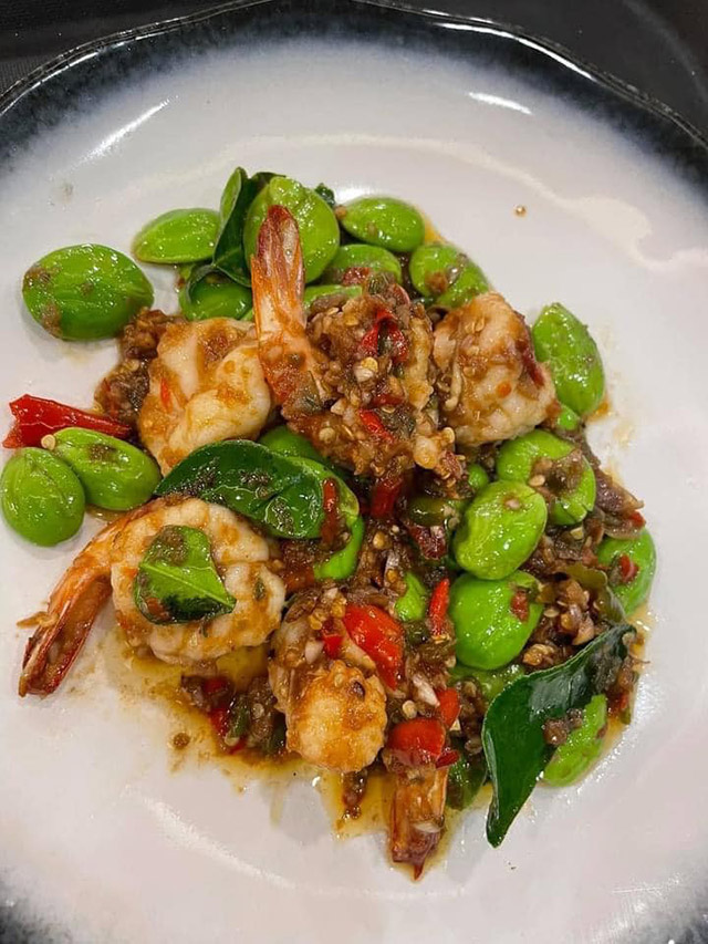 ร้านอาหารสมุทรสาคร