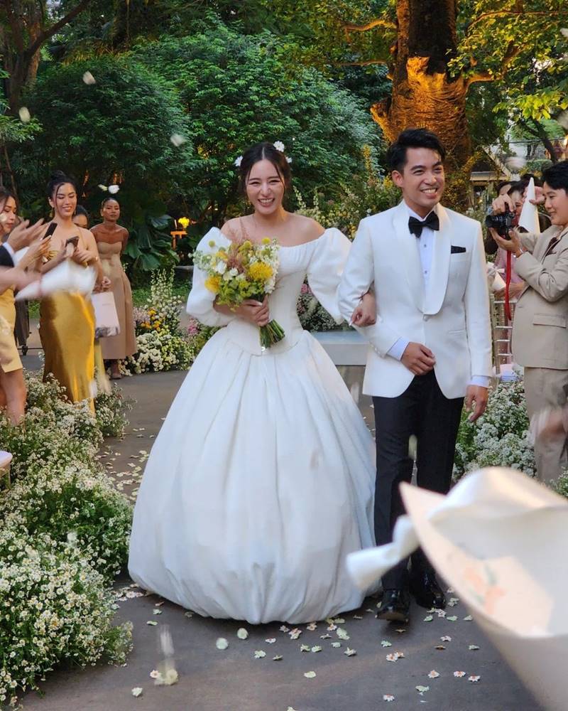 ใบเฟิร์น อัญชสา แต่งงาน