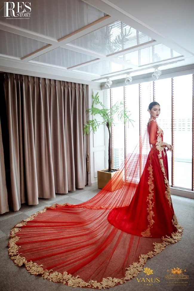 ชุดแต่งงาน, กร ษิภูตา