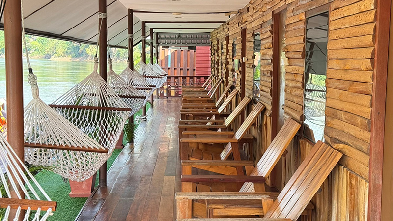 ที่พักไทรโยค ริมแม่น้ำแคว Star Hill River Kwai Resort