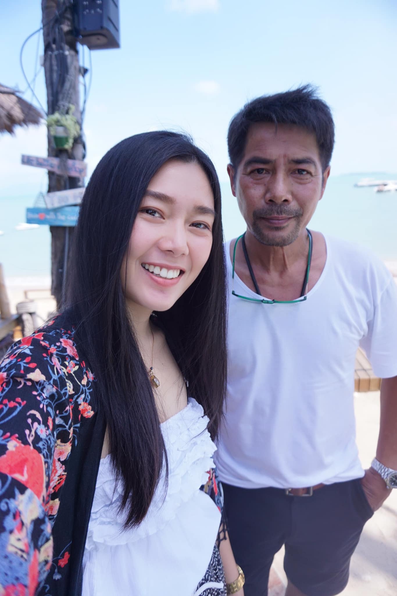 มอส ธิดารา