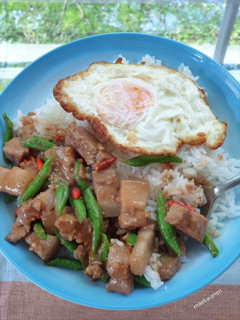 หมูผัดกะปิ