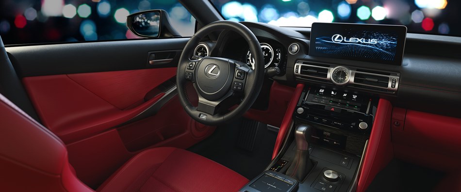 Lexus IS 2022