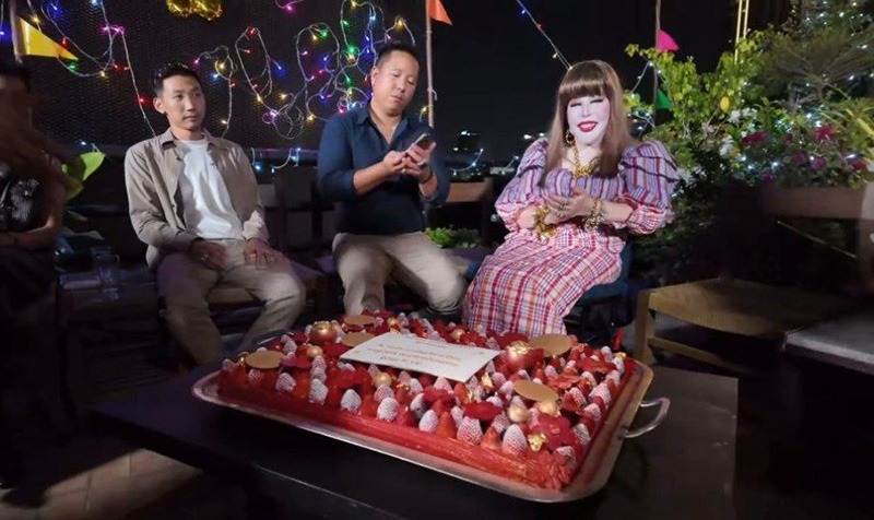 ภาพล่าสุด ไฮโซสุมณี คุณะเกษม จัดปาร์ตี้ฉลองวันเกิด 88 ปี