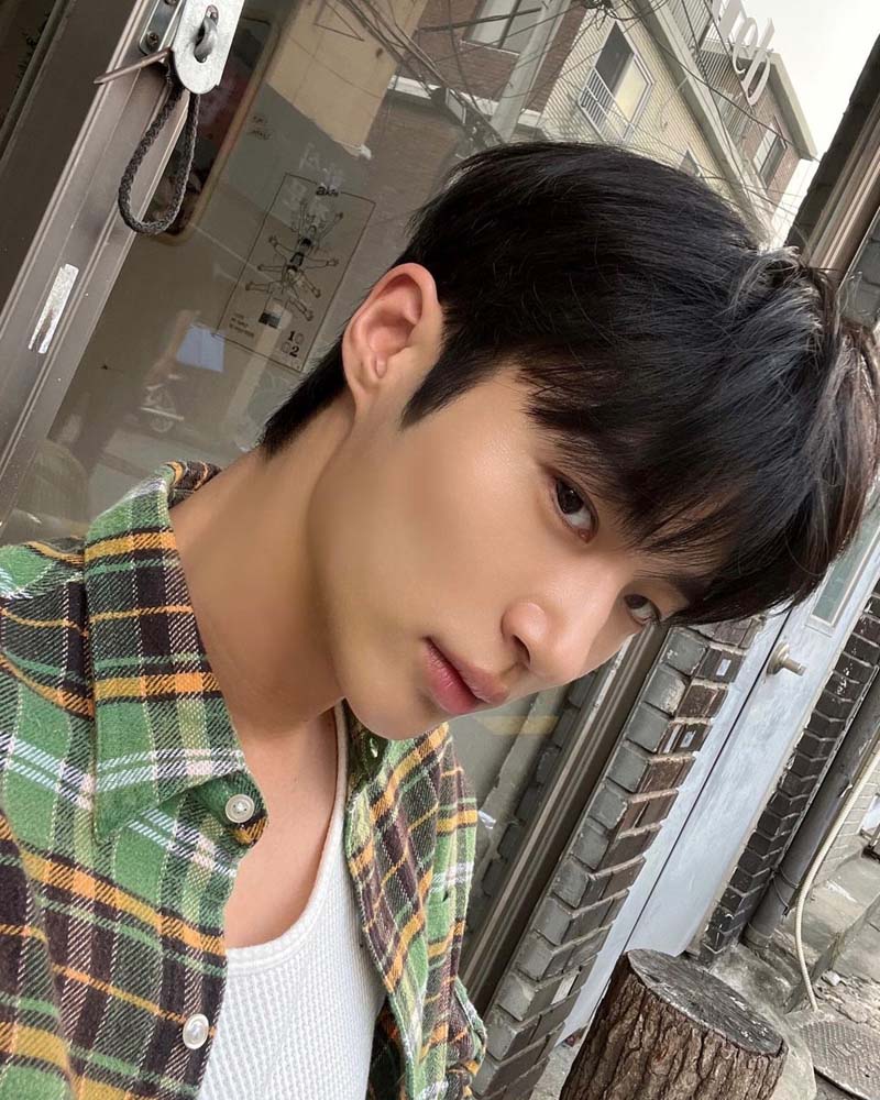 บยอนอูซอก byeonwooseok