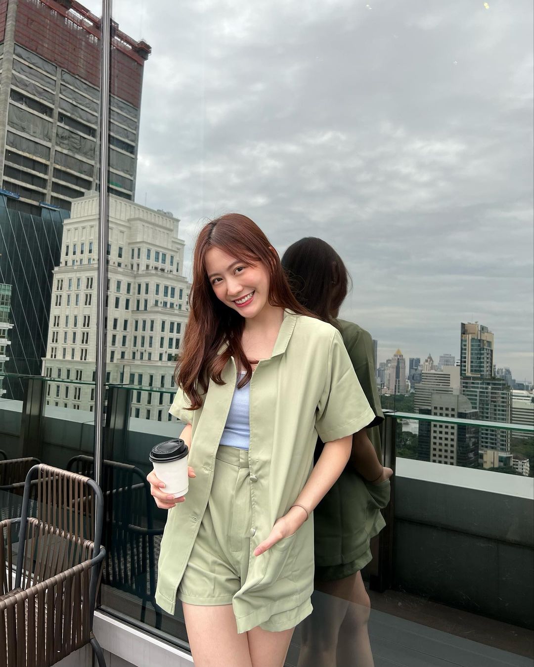 ภาพจาก Instagram frungnarikunn