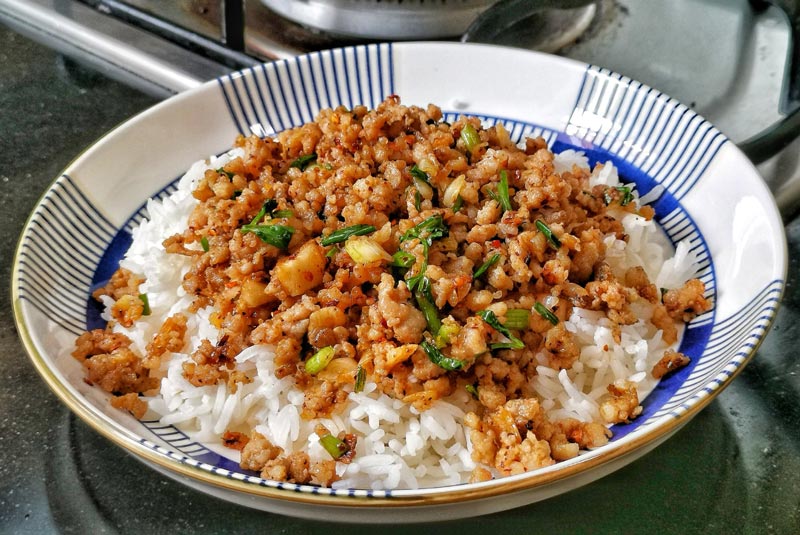 หมูสับคั่วพริกป่น