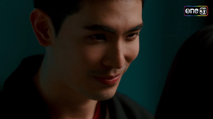 ทองประกายแสด