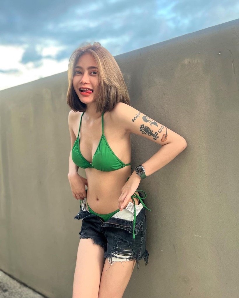 น้ำแข็ง ทิพวรรณ
