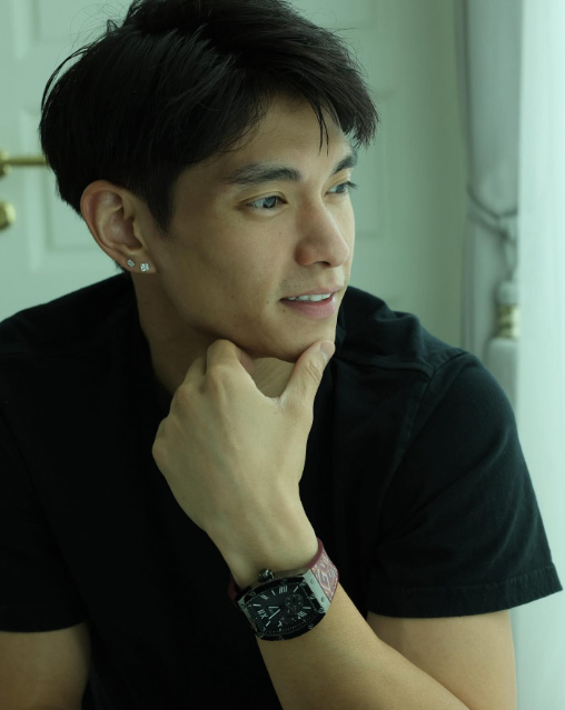 มิกกี้ นนท์ อัลภาชน์ ประวัติดารา