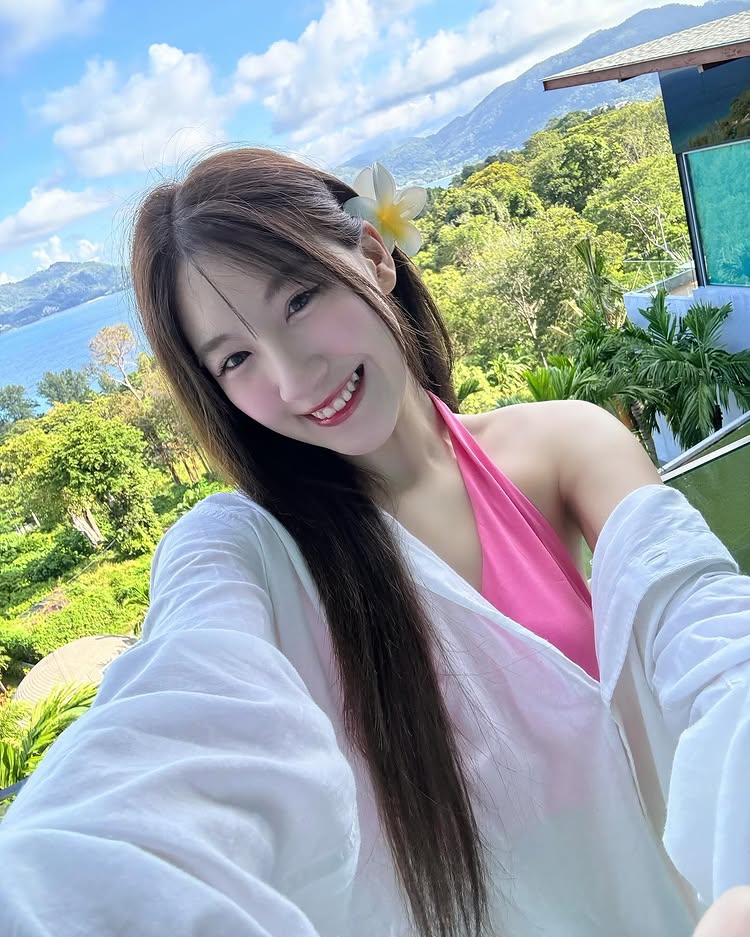 แชมพู CGM48 ไอดอลสุดน่ารัก เสิร์ฟความสดใสซาบซ่า