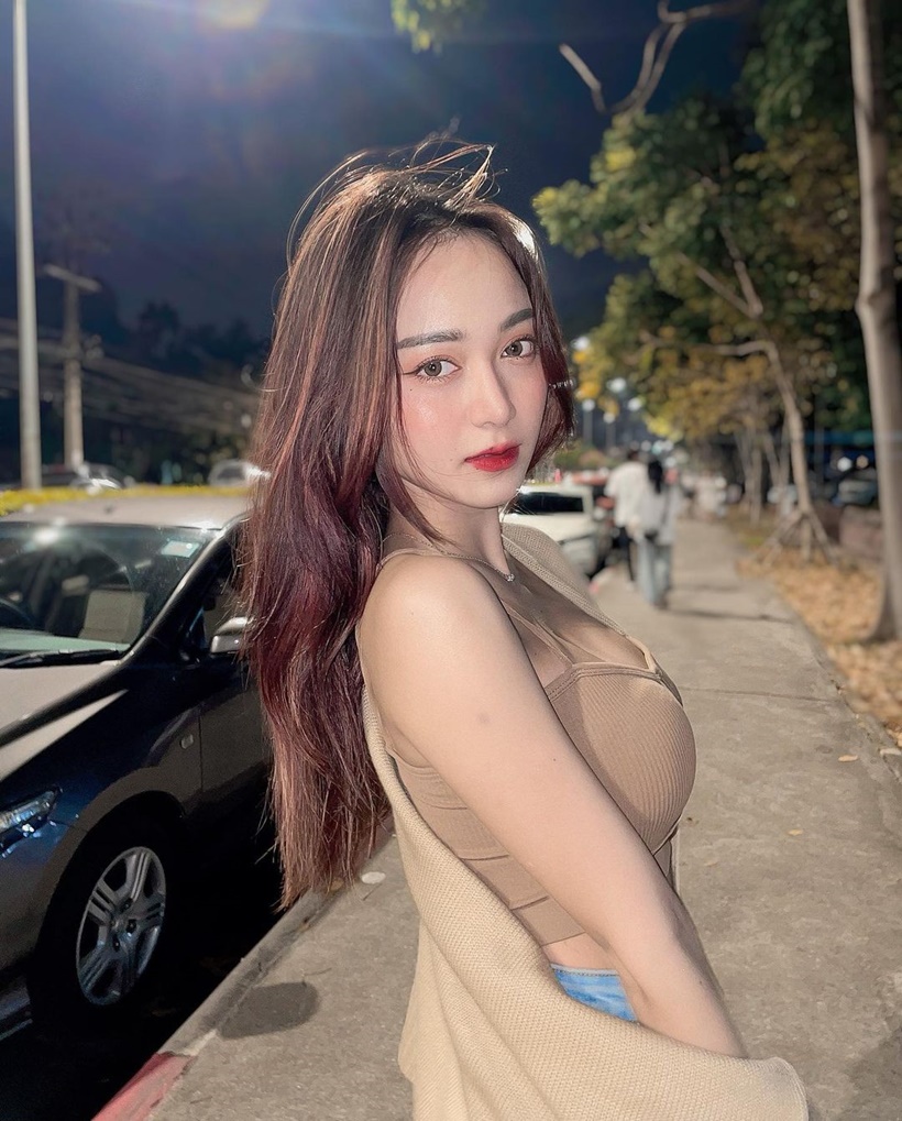 เอื้อย พรสวรรค์