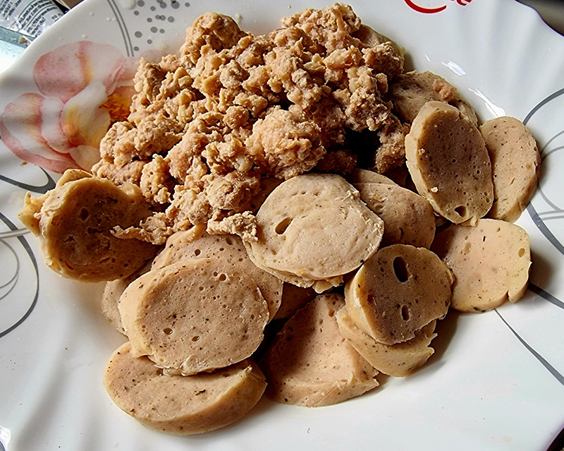 ยำวุ้นเส้นหมูยอ