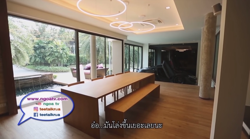 บ้านพีเค ปิยะวัฒน์ ห้องกินข้าว