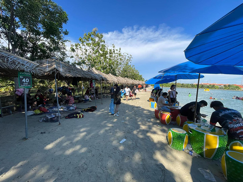หาดโจ๊กบางปิ้ง สมุทรสาคร