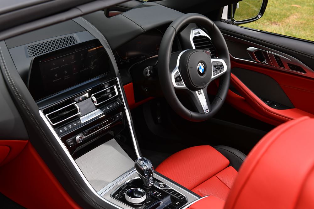 BMW M850i xDrive Convertible