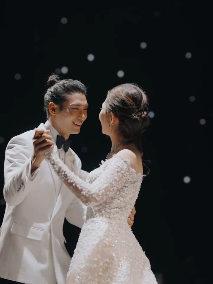 ไป่ ทาคน ลินเมียะผิ่ว แต่งงาน