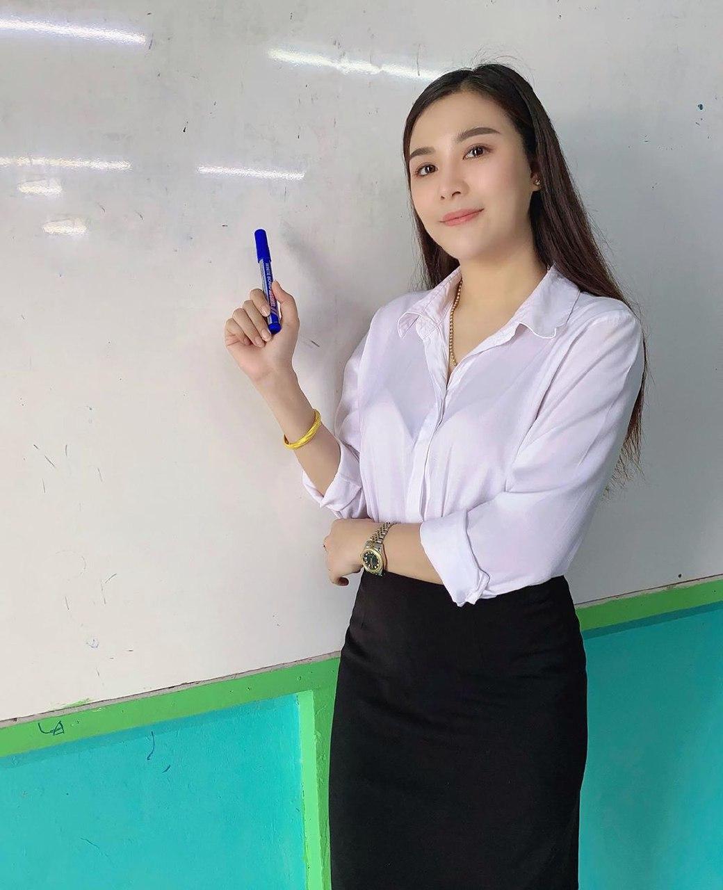 ครูแจ๋ว สุพัตรา