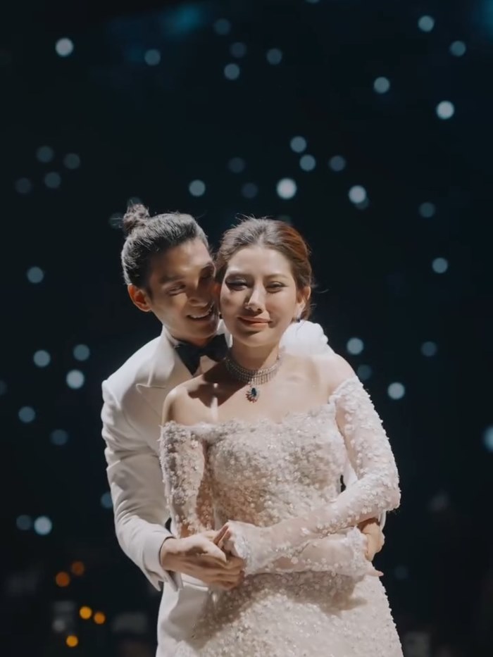 ไป่ ทาคน ลินเมียะผิ่ว แต่งงาน