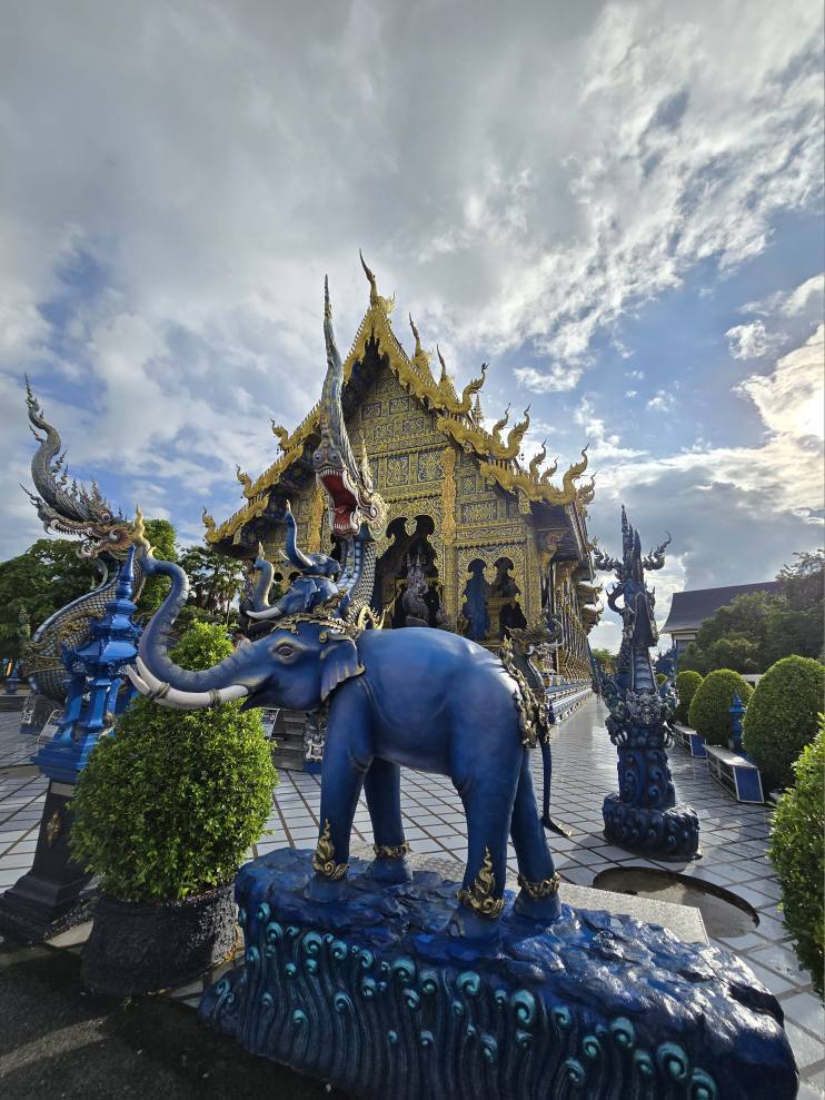 วัดร่องเสือเต้น เชียงราย