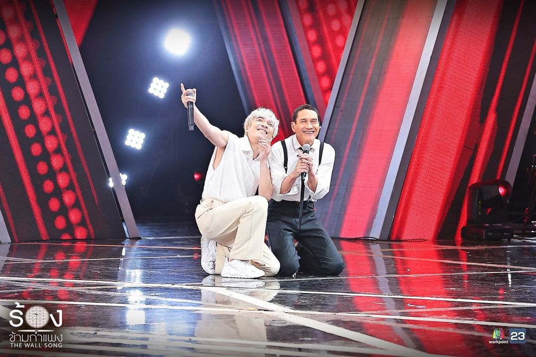 ภาพจาก Instagram thewallsong_official