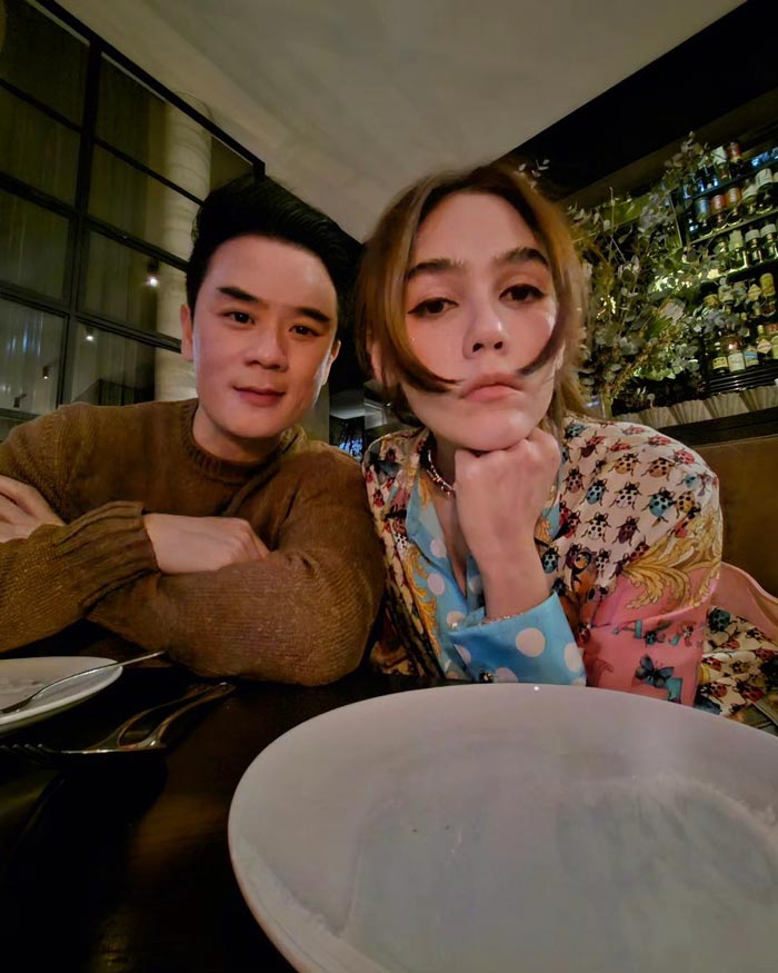 ชมพู่ น็อต