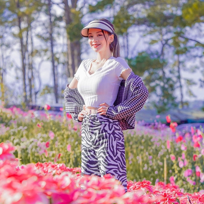 อาม ชุติมา