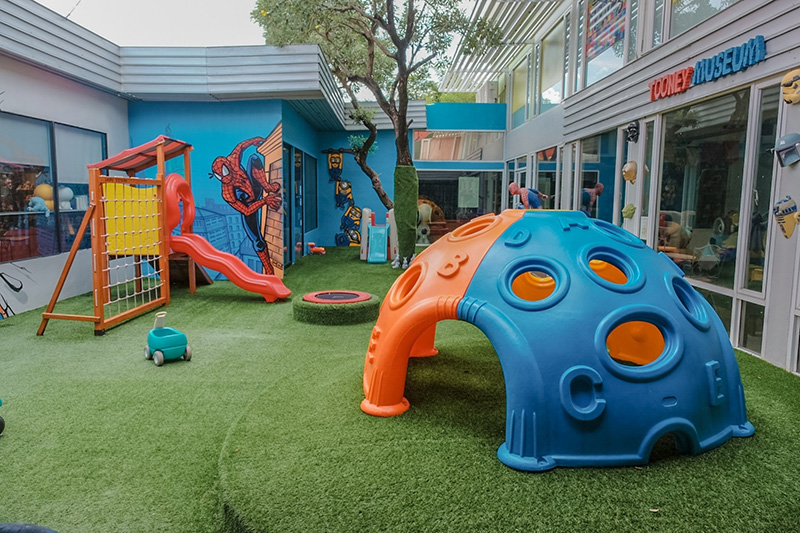 พิพิธภัณฑ์ของเล่น Tooney Toy Museum
