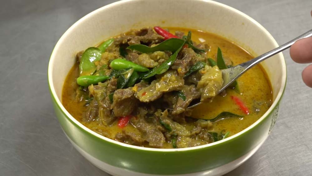 แกงเนื้อ