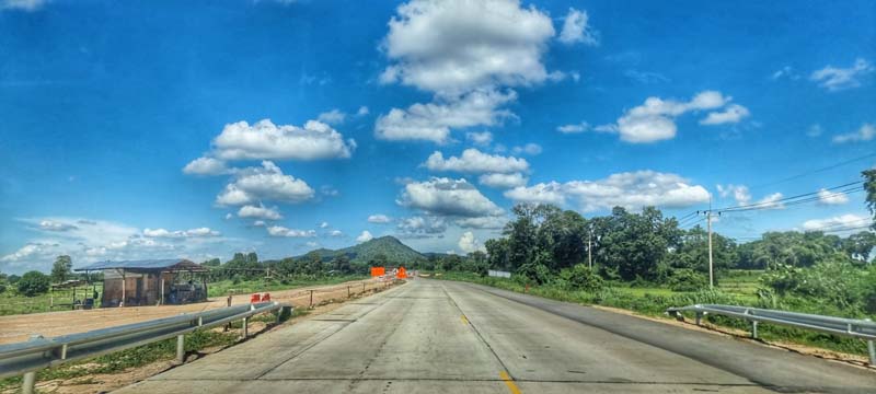 ตะลอนอีสาน แวะชมวิวผาแดง อช.ตาพระยา