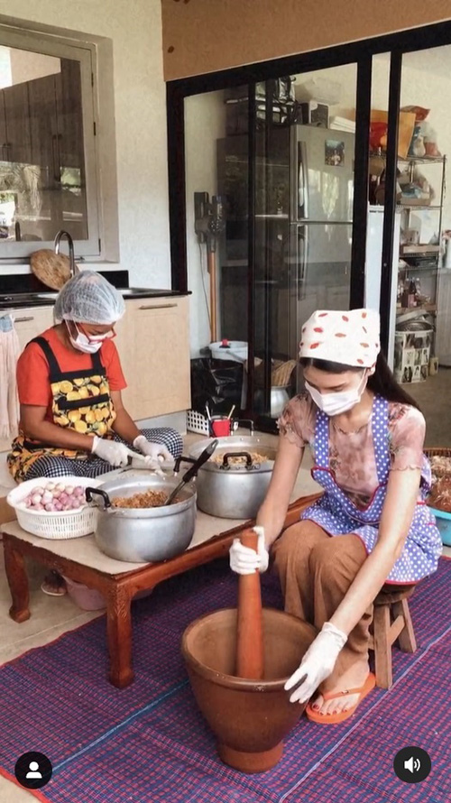 ภาพจาก Instagram sarahcasinghini