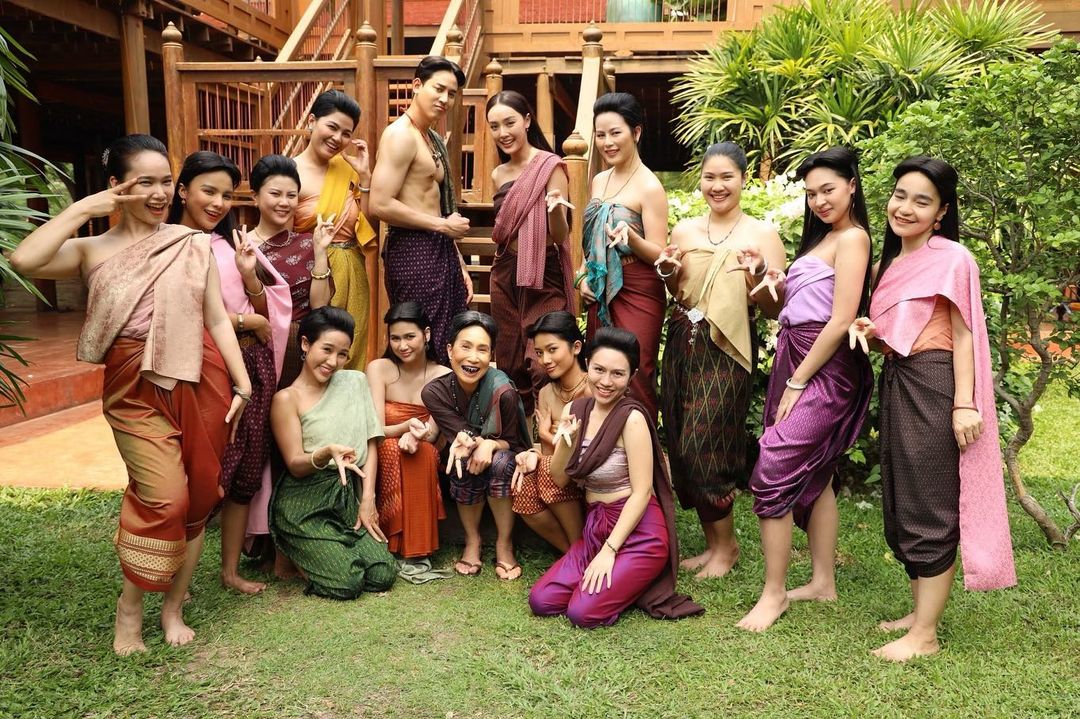 ละคร พรหมลิขิต
