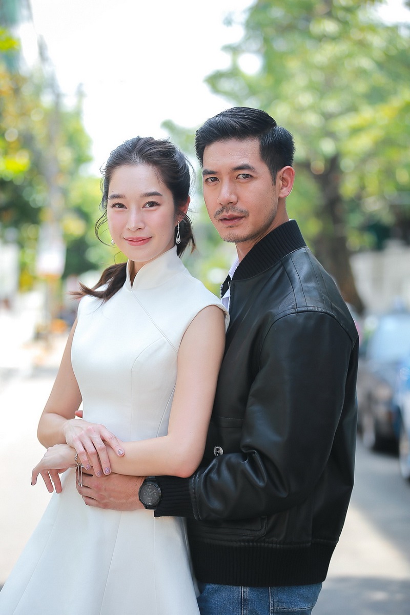 ยอดรักนักรบ