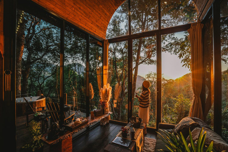 Taloh Cabin