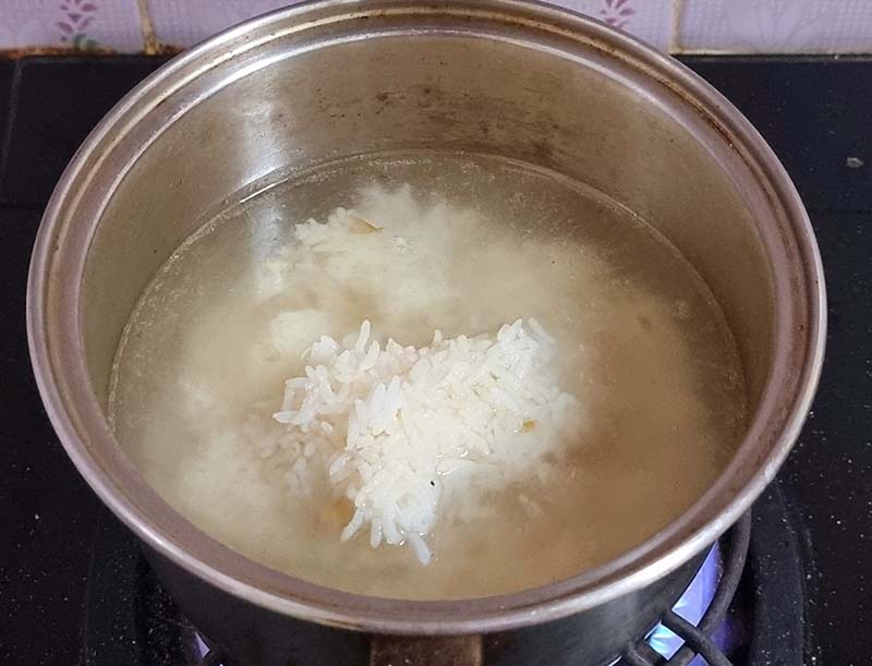 ข้าวต้มหมูสับ