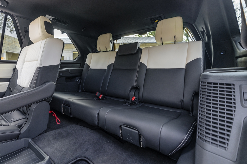 Toyota Sequoia