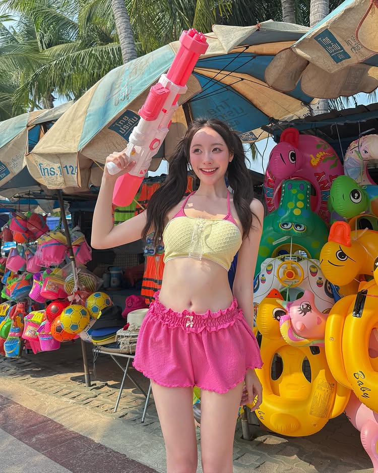 พิมพ์ กรกนก