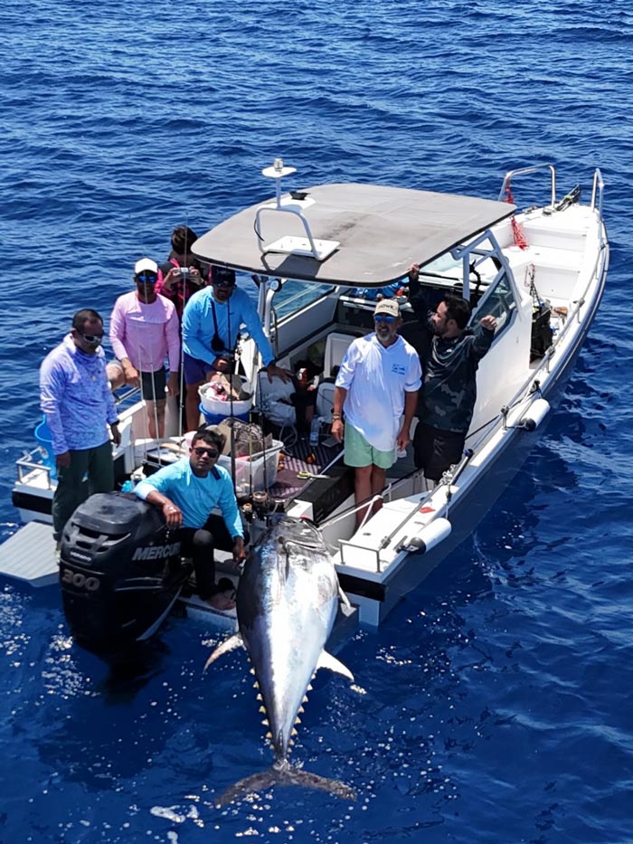 ดีเจภูมิ ตกปลาทูน่ายักษ์