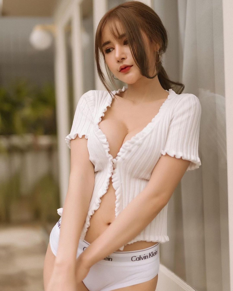 ฟองเบียร์ พิชญา