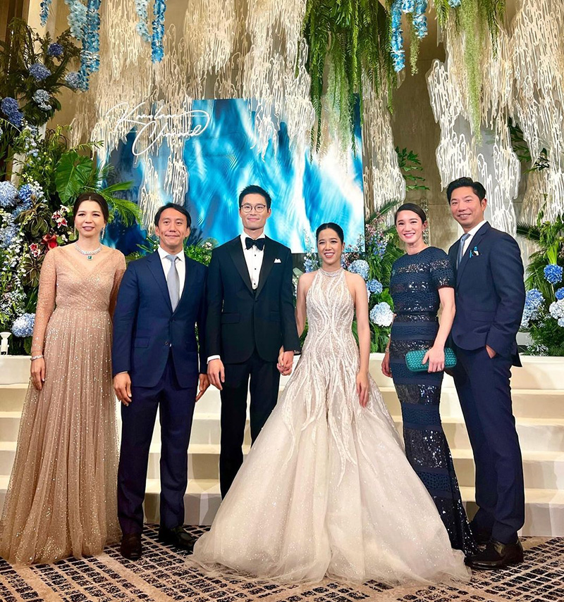 ชานันท์ โสภณพนิช - กมลนันท์ เจียรวนนท์ ฉลองวิวาห์หวาน ทายาท 2 ตระกูลดัง