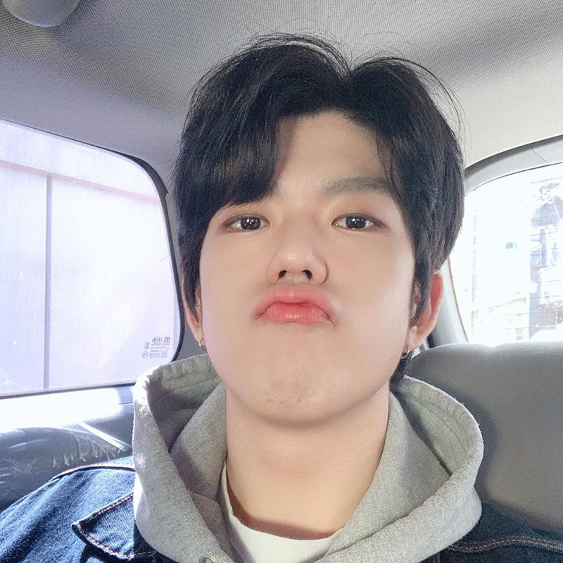 อีดงกึม  South Club 