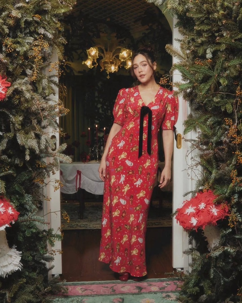 ชมพู่ อารยา