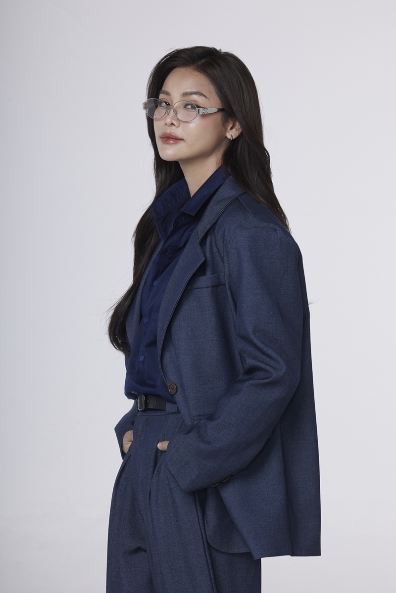 นทีร้อยเล่ห์ อิงฟ้า